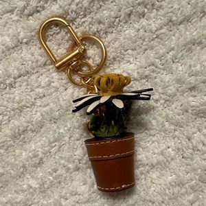 Tory Burch Daisy Keychain Bag Charm
